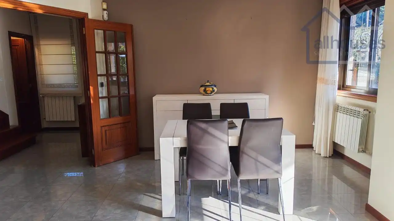 Dining room of Houses for rent in Vigo   with Heating, Private garden and Terrace