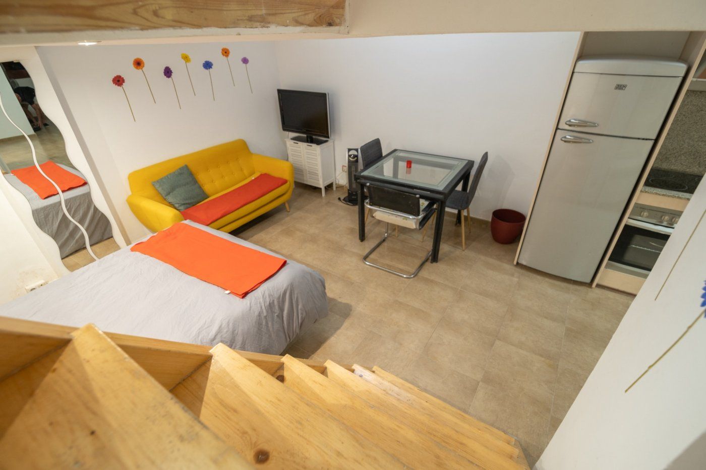 Study for sale in  Barcelona Capital  with Air Conditioner, Heating and Furnished