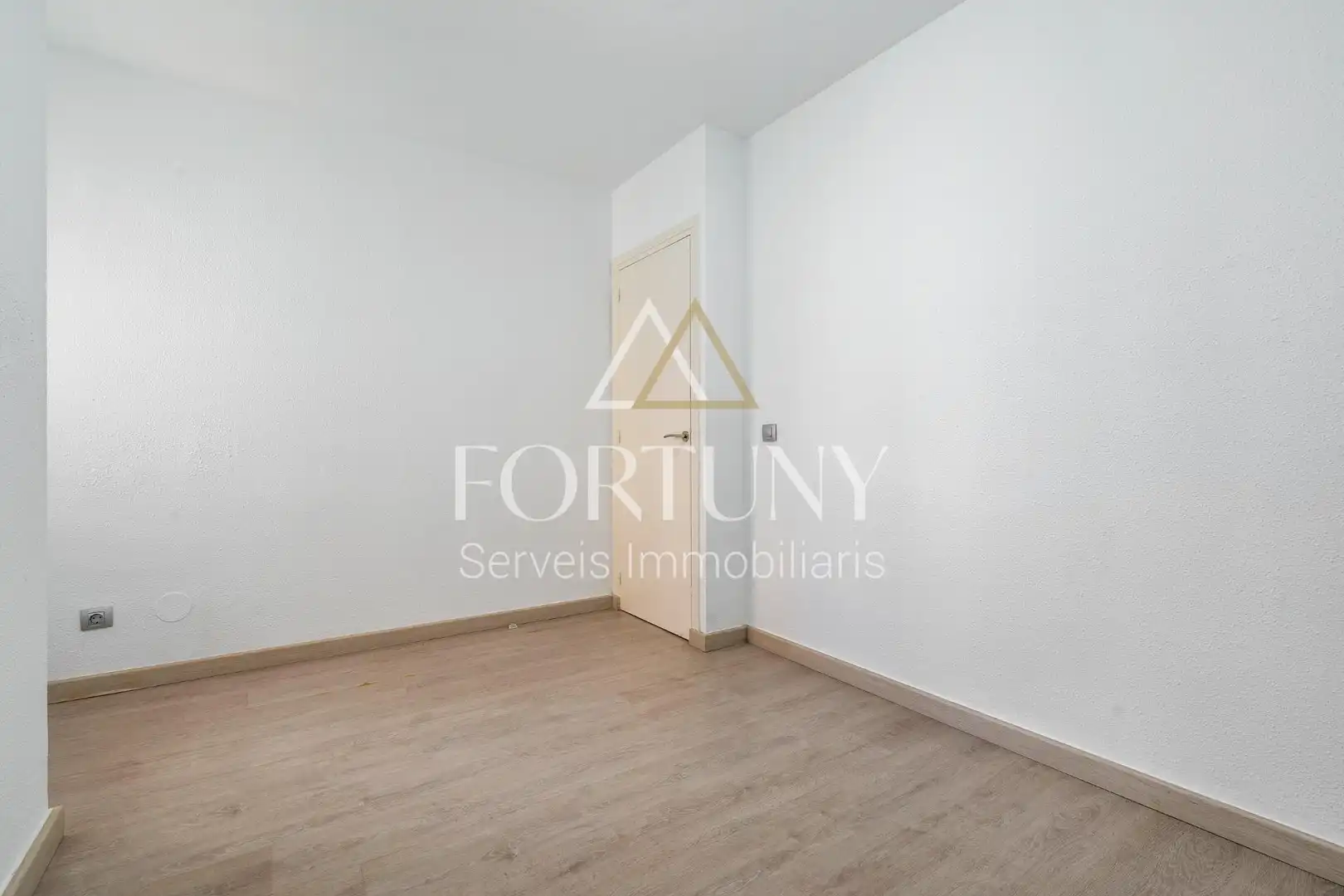 Habitación de Piso en venta en Reus con Balcón