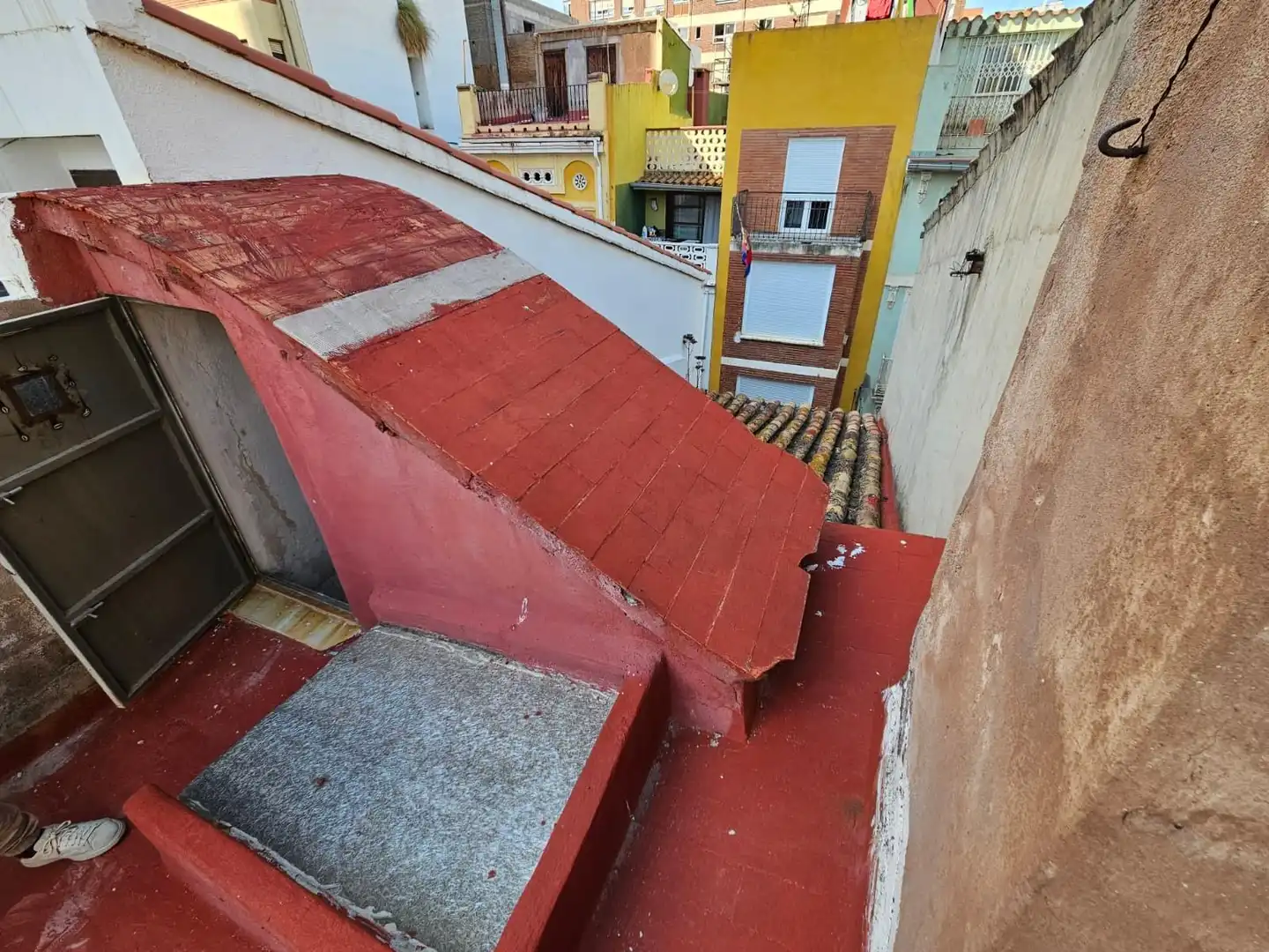 Terraza de Casa o chalet en venta en Castellón de la Plana / Castelló de la Plana con Parquet y Balcón