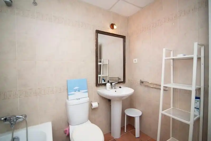 Baño de Casa o chalet en venta en Chiclana de la Frontera con Aire acondicionado, Jardín privado y Trastero