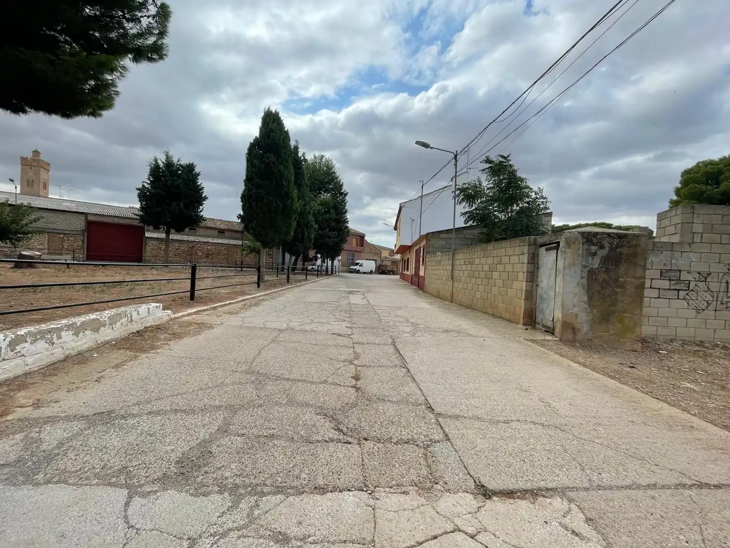 Vista exterior de Pis en venda en Longares amb Calefacció i Traster