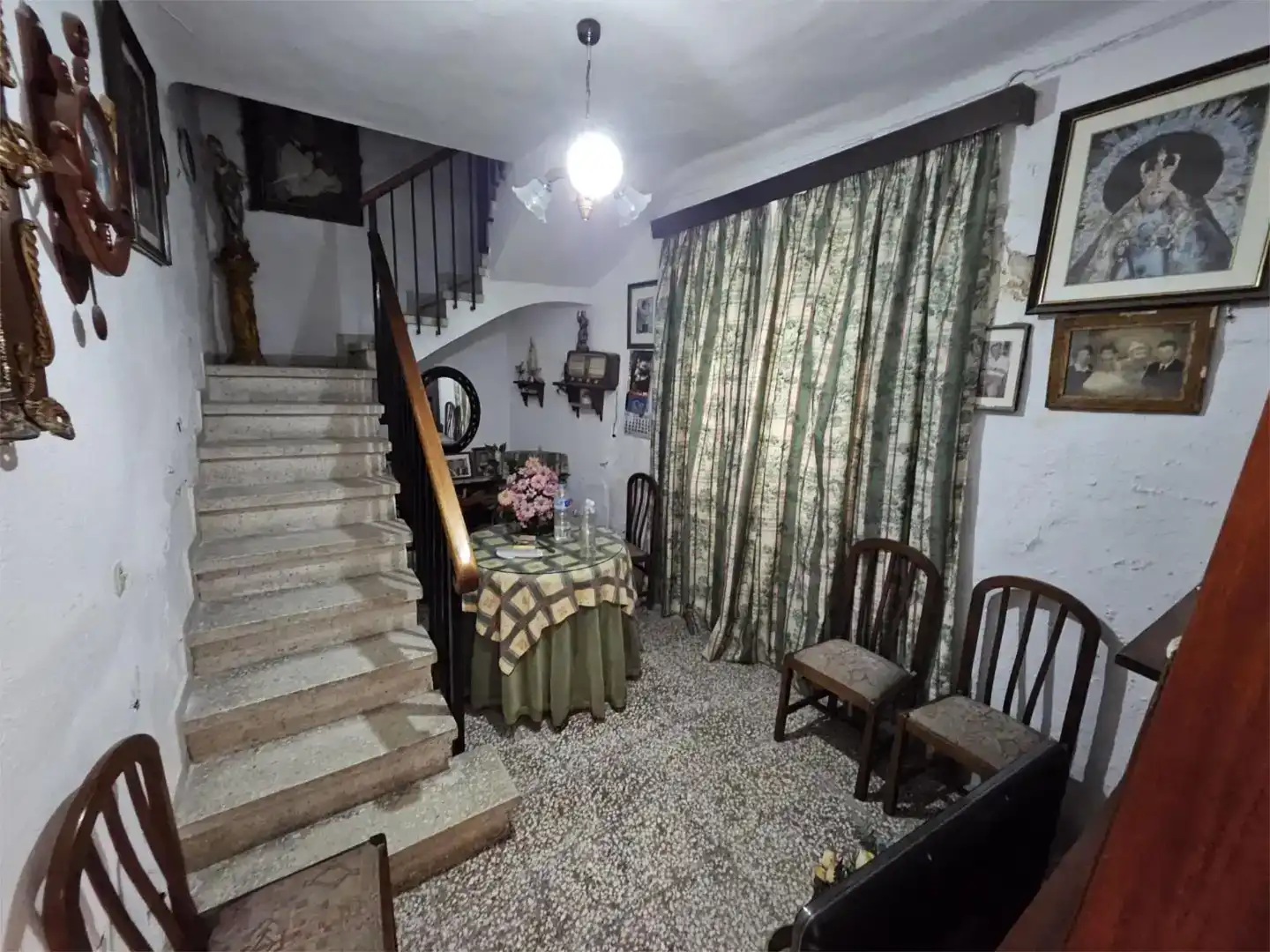 Casa adosada en venda en Cañete de las Torres amb Balcó