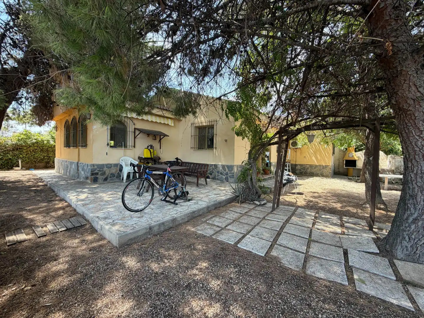 Vista exterior de Casa adosada en venta en Mutxamel