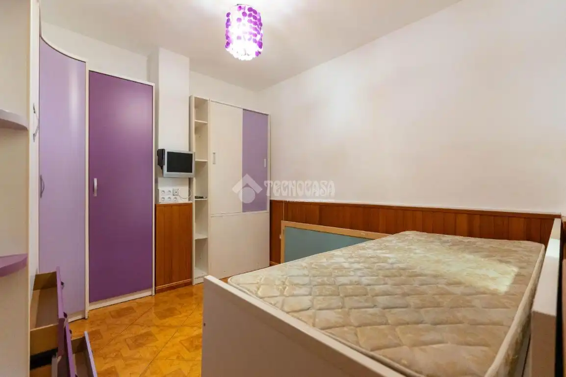 Casa aparellada en venda a Casco Urbano, imagen 11