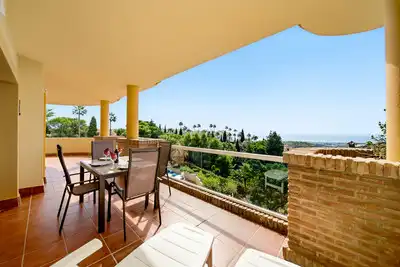 Terrassa de Planta baixa en venda en Calahonda 