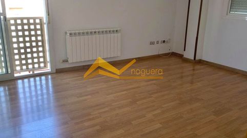 Foto 3 de Piso en venta en De Los Bomberos, Centro ciudad, Linares