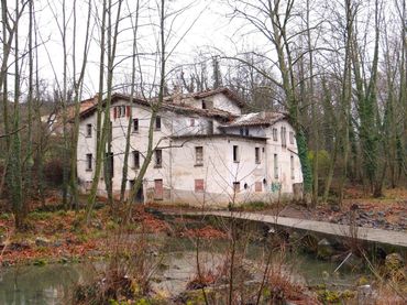 Casa rústica en venda a Olot