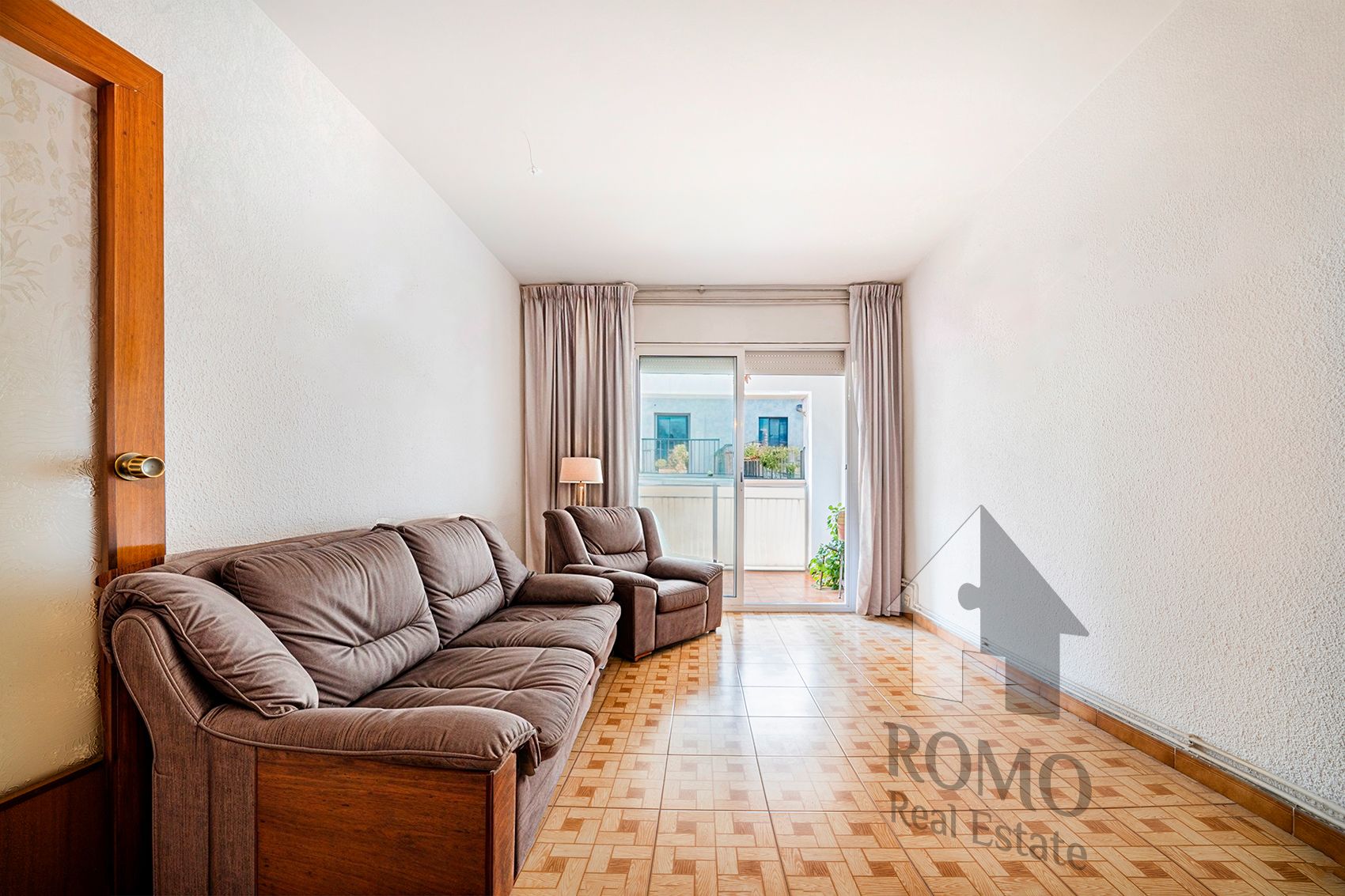 Living room of Flat for sale in Santa Perpètua de Mogoda  with Heating, Terrace and Storage room