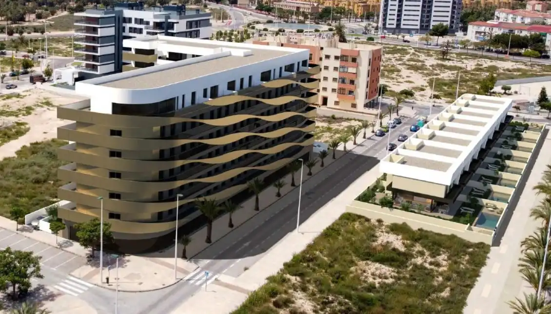 Außenansicht von Dachboden zum Verkauf in Elche / Elx mit Klimaanlage, Abstellraum und Gemeinschaftspool