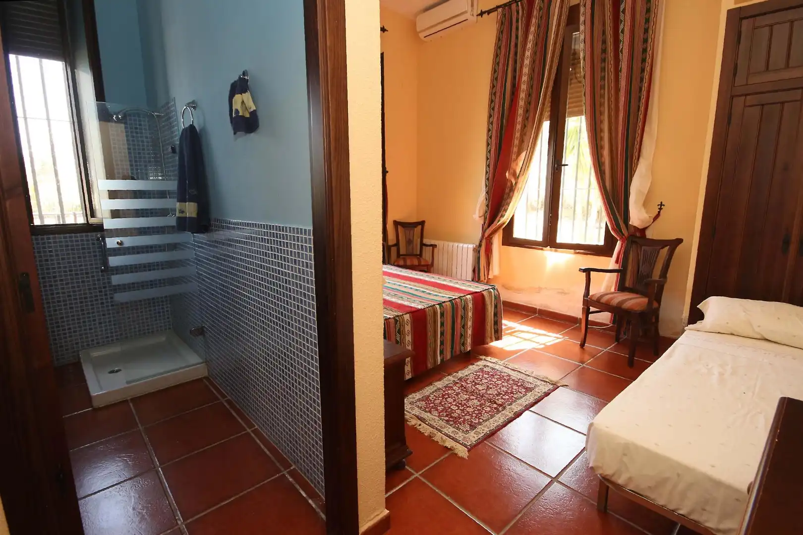 Habitación de Finca rústica en venta en Alcuéscar con Aire acondicionado
