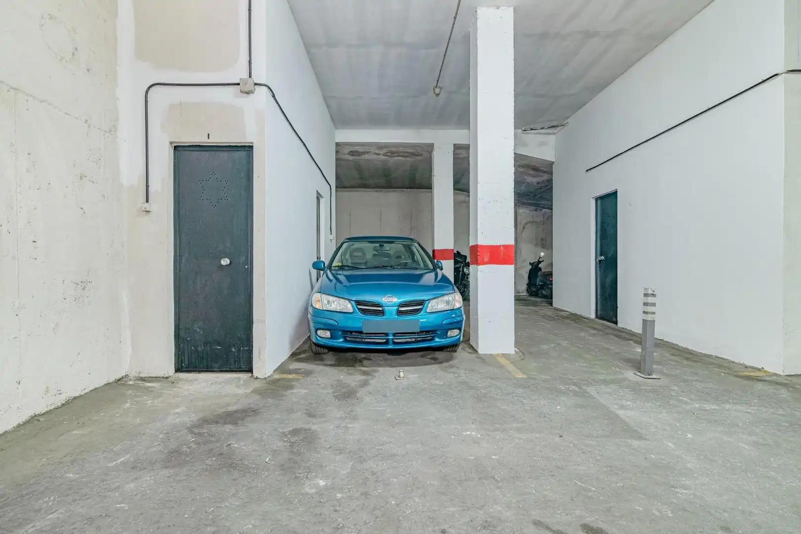Parkplatz von Dachboden zum Verkauf in La Zubia mit Klimaanlage, Terrasse und Abstellraum