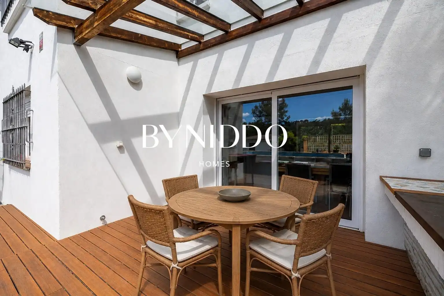 Terrassa de Casa o xalet en venda en Sant Cugat del Vallès amb Aire condicionat, Calefacció i Jardí privat