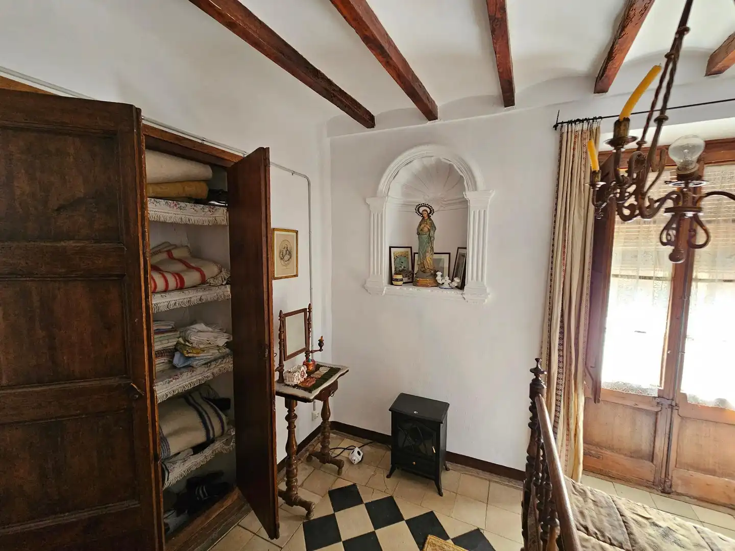 Einfamilien-Reihenhaus zum Verkauf in Poboleda mit Terrasse, Abstellraum und Balkon