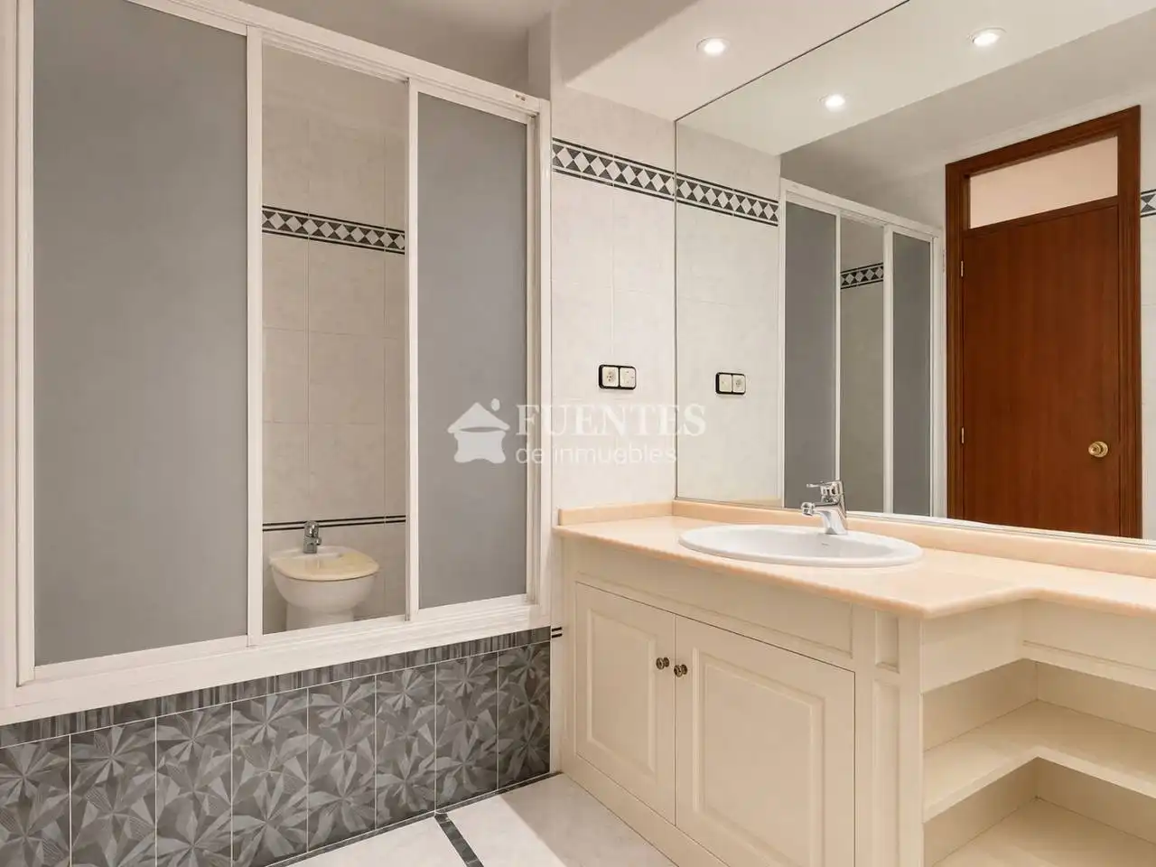 Piso en venta en Avenida Denia, Goteta