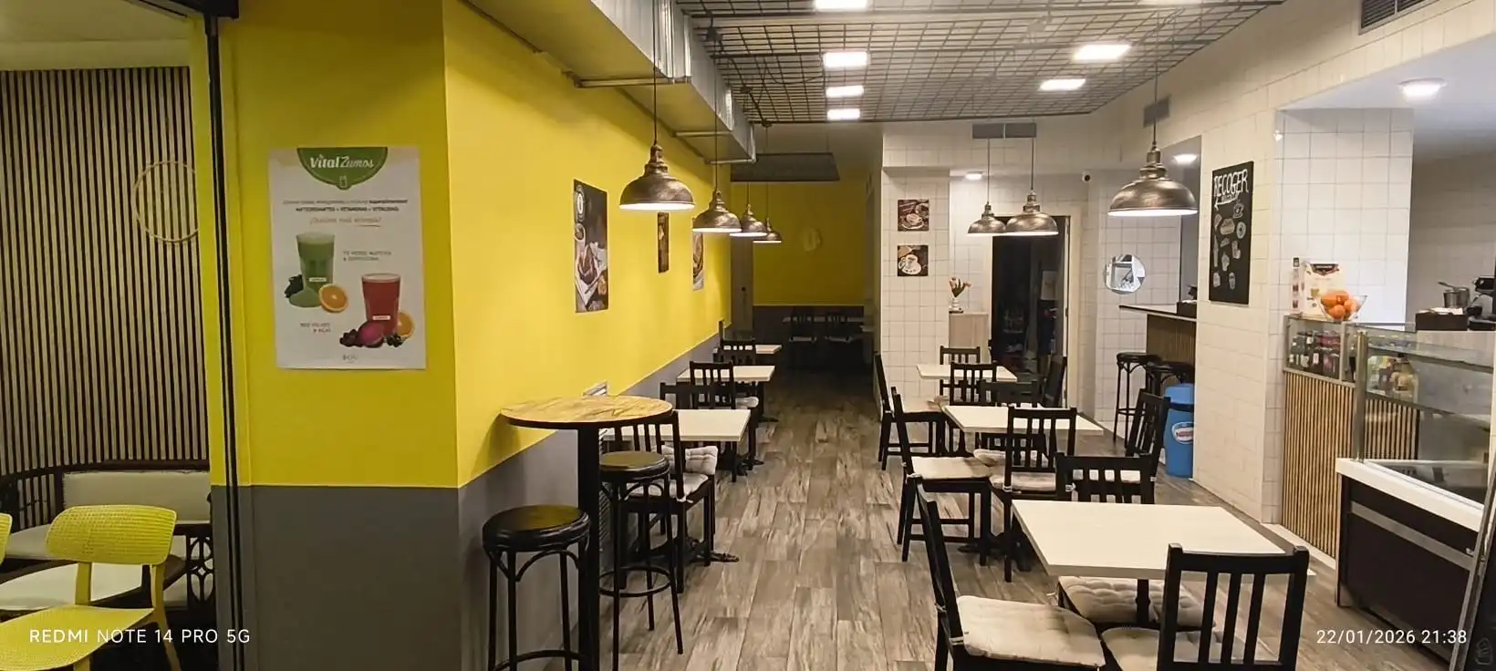 Business premises for transfer in Sant Martí, imagen 10