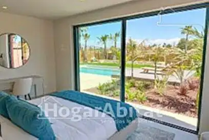 Dormitori de Casa o xalet en venda en Cuevas del Almanzora amb Aire condicionat, Jardí privat i Terrassa