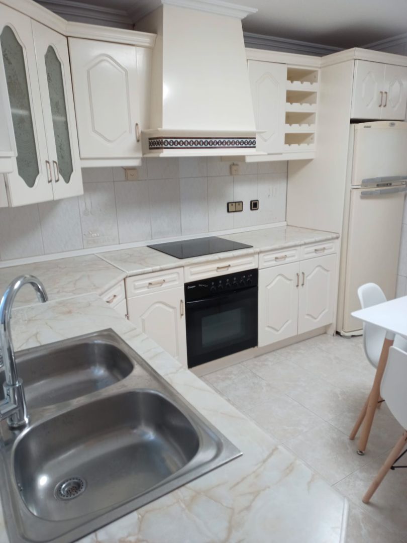 Flat to rent in Camí dels Magros - Casablanca