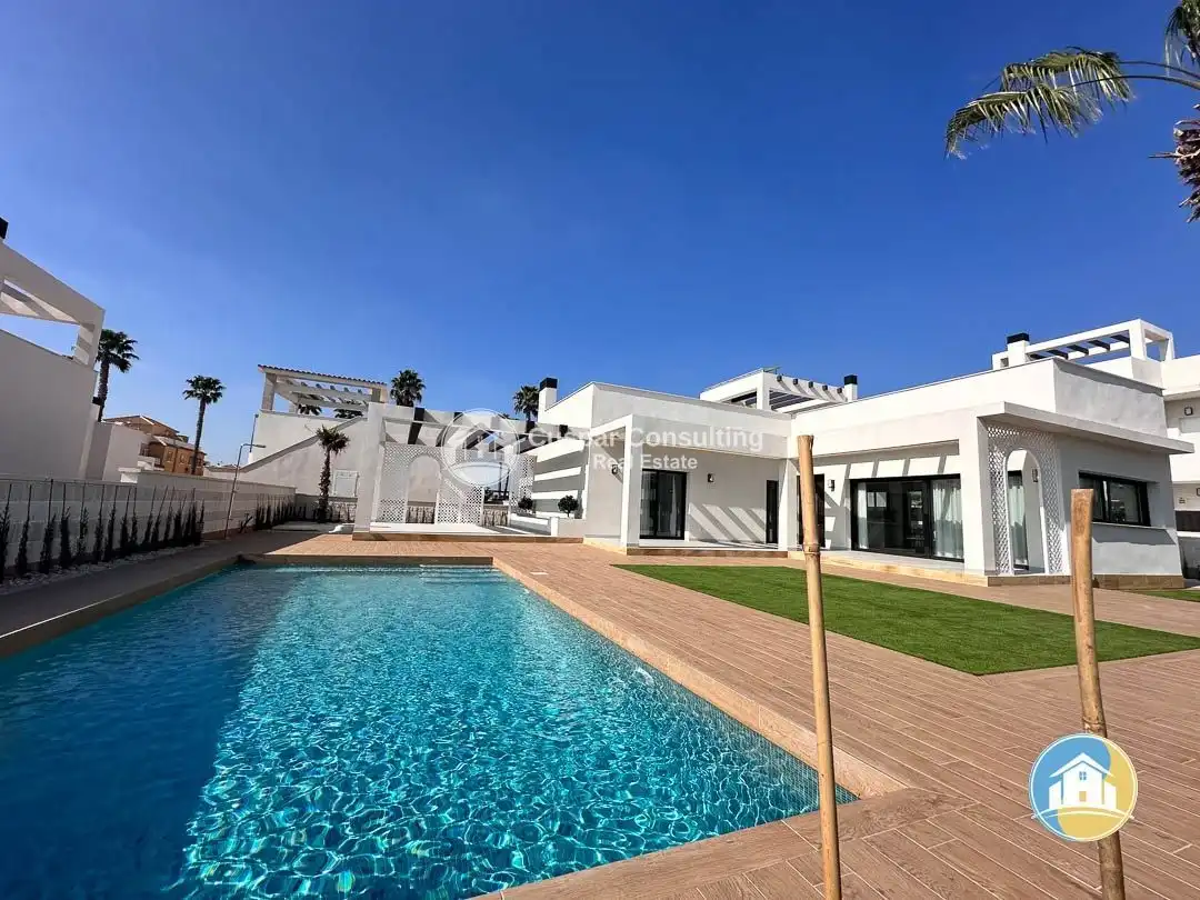 Vista exterior de Casa o chalet en venta en Rojales con Aire acondicionado, Calefacción y Jardín privado