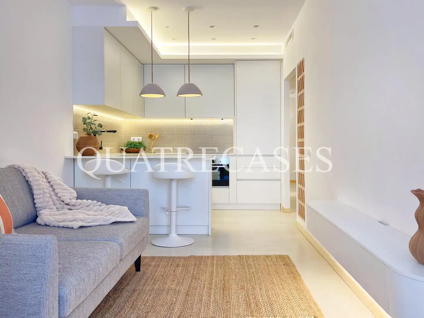 Sala de estar de Piso en venta en Barcelona con Aire acondicionado, Calefacción y Amueblado