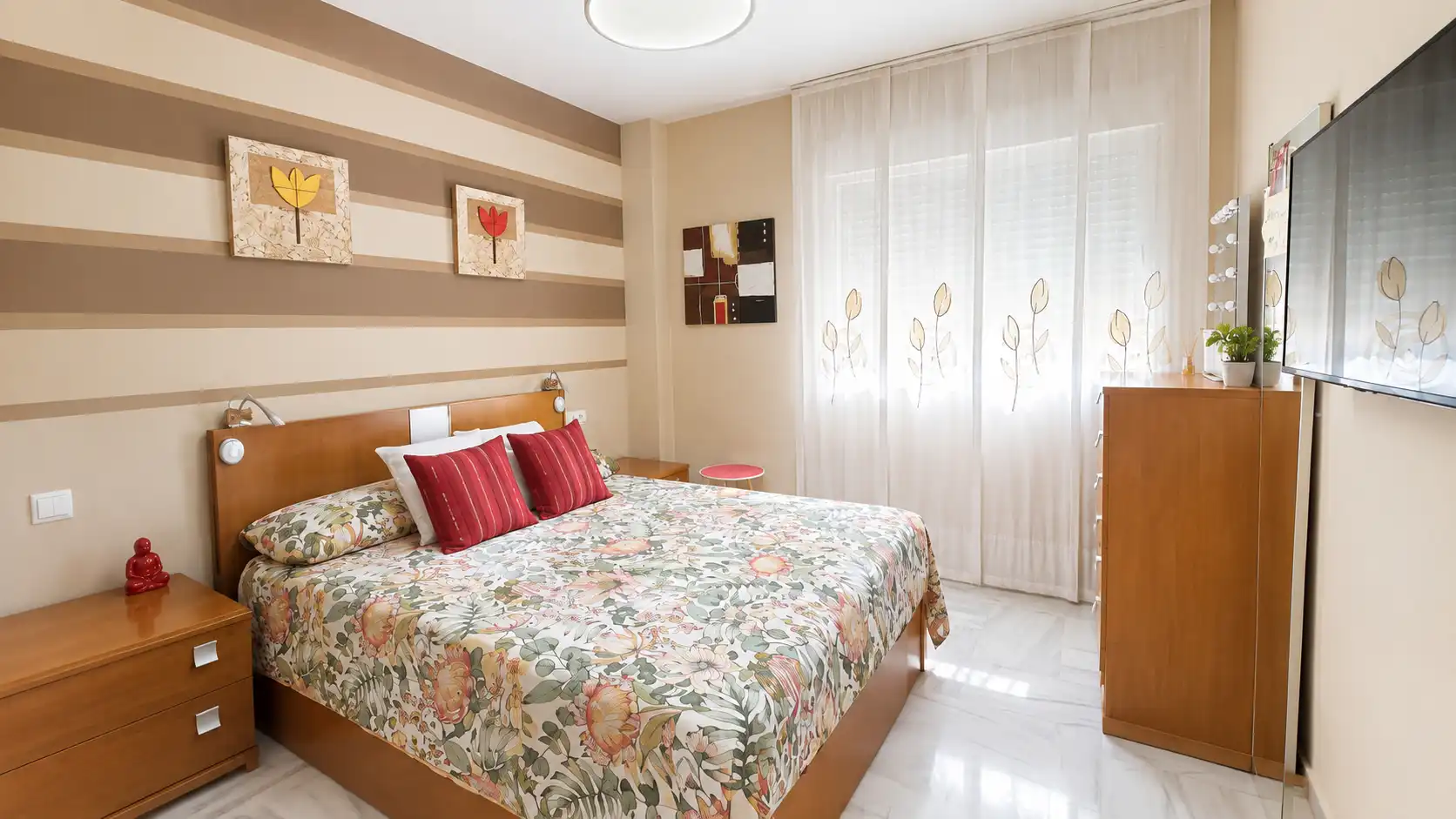 Habitación de Piso en venta en Rincón de la Victoria con Jardín privado, Horno y Lavadora