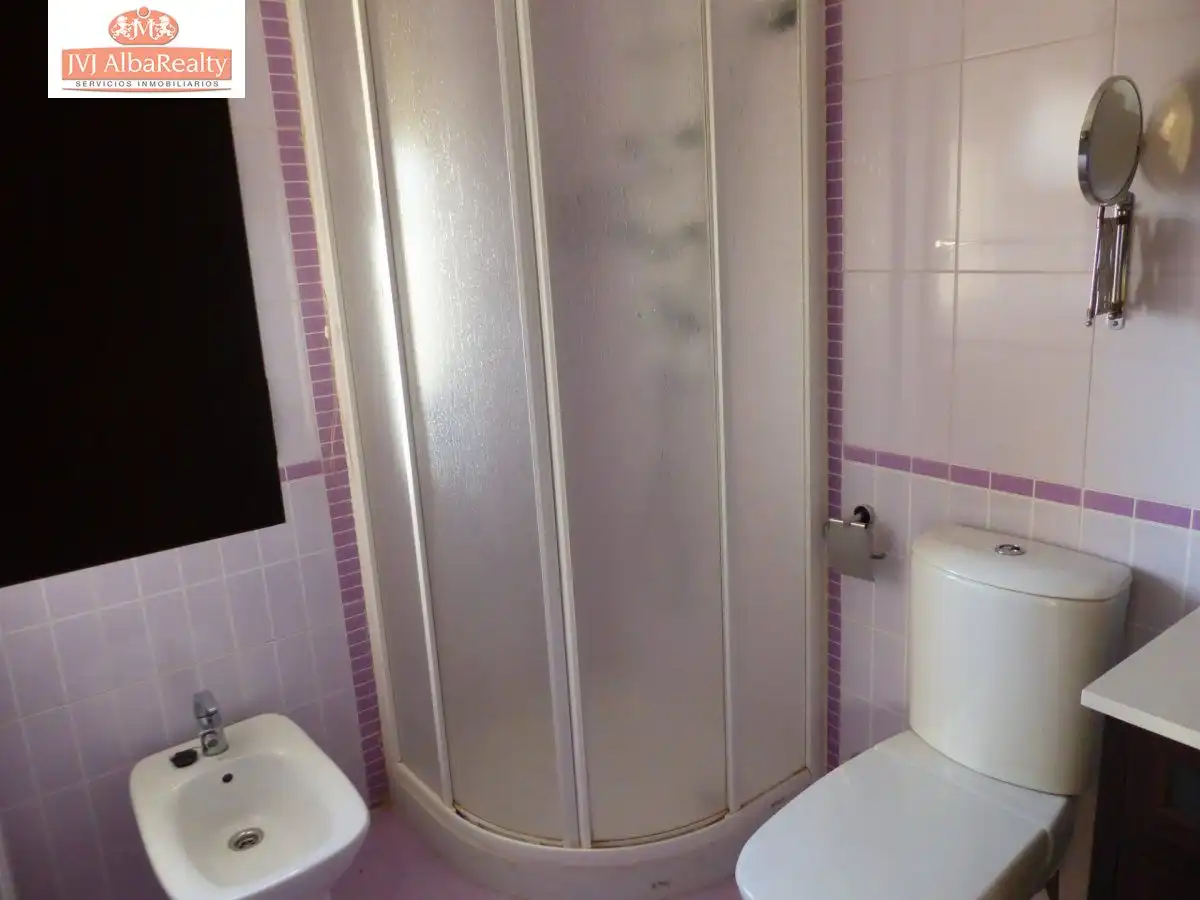 Baño de Casa adosada en venta en Albacete con Calefacción y Balcón