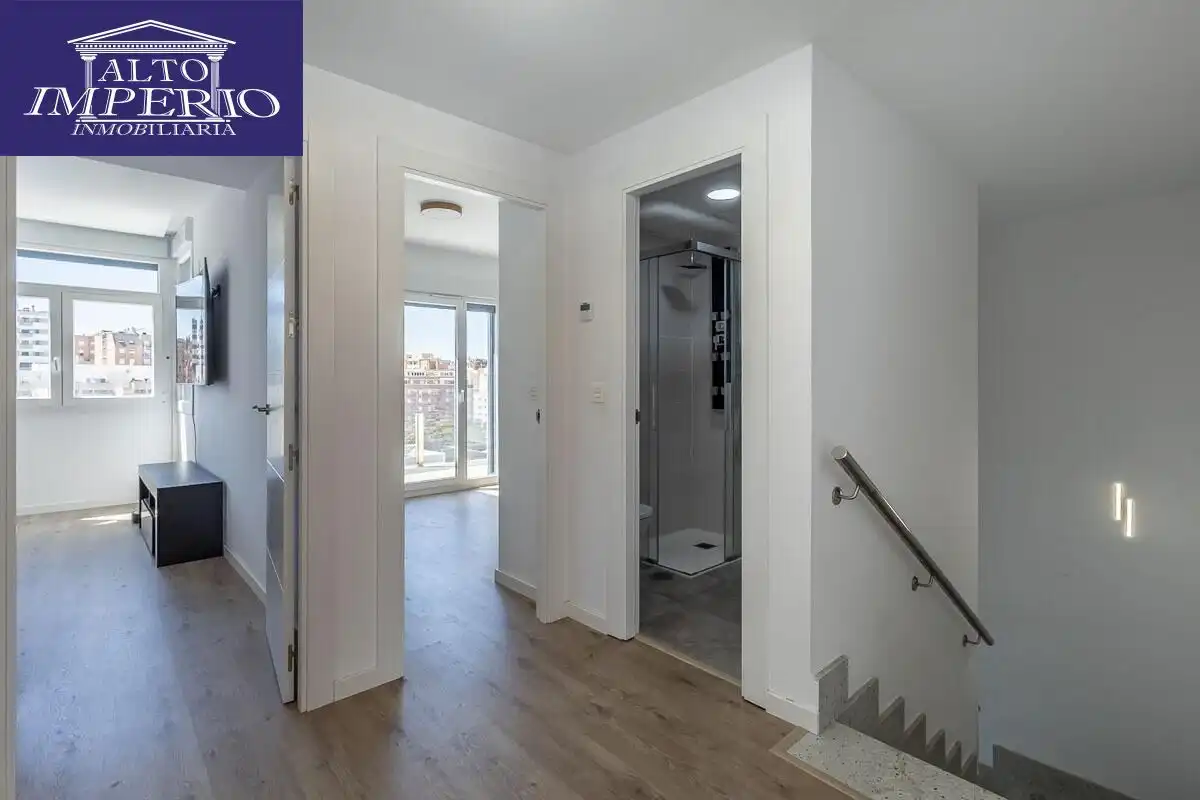 Villa avec balcon à vendre à Calle Chimborazo 57, imagen 24