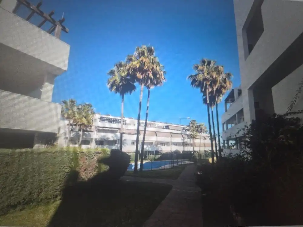 Piso con piscina en venta en Calahonda, imagen 21
