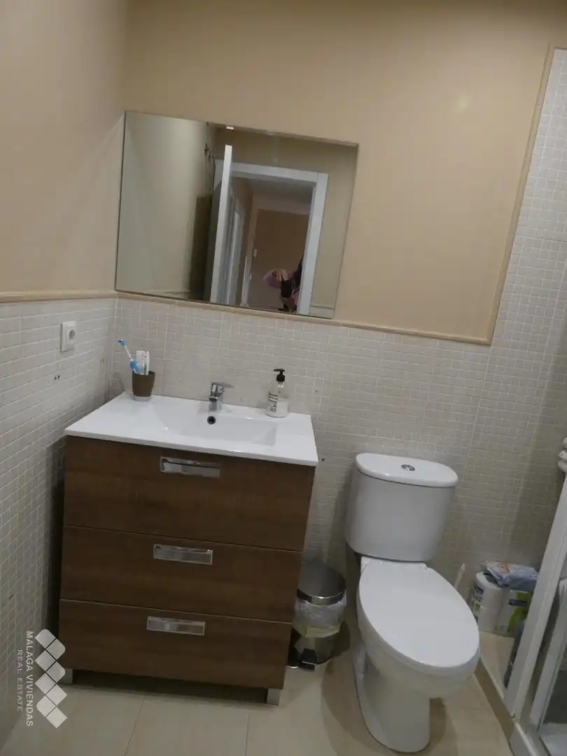 Badezimmer von Einfamilien-Reihenhaus zum Verkauf in Alhaurín de la Torre mit Klimaanlage, Terrasse und Abstellraum
