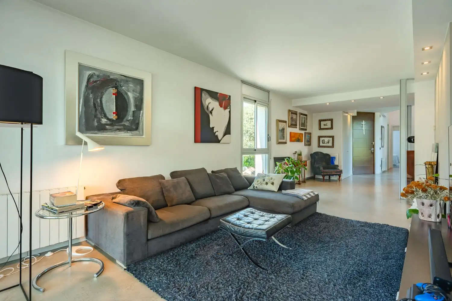 Living room of Houses for sale in Girona  with Air Conditioner, Heating and Storage room