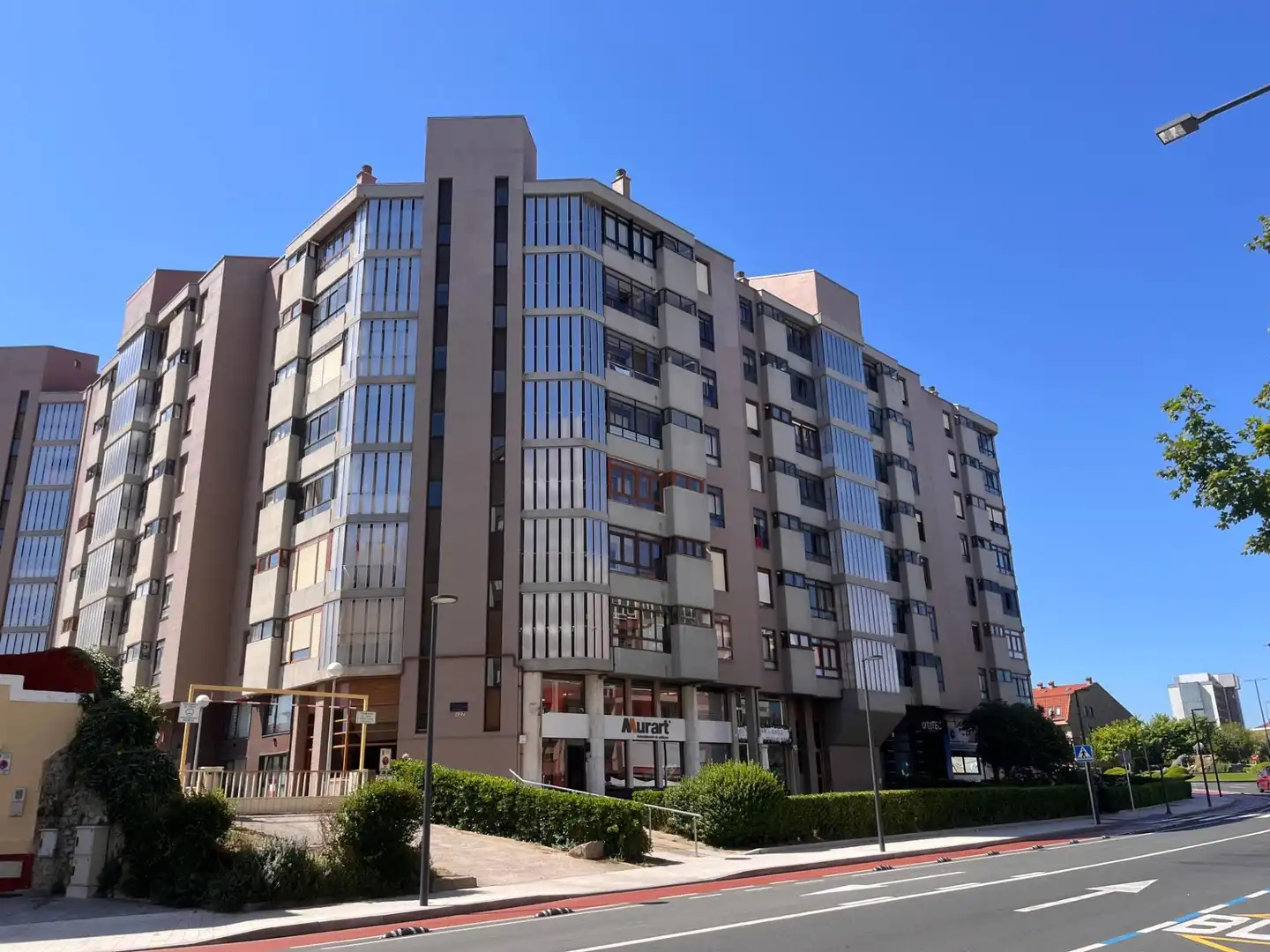 Vista exterior de Pis de lloguer en Santander amb Calefacció, Terrassa i Traster