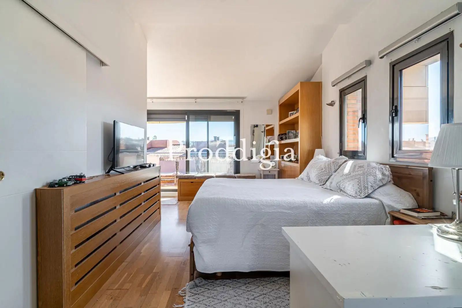 Bedroom of Detached homes for sale in Sant Cugat del Vallès  with Air Conditioner, Heating and Private garden
