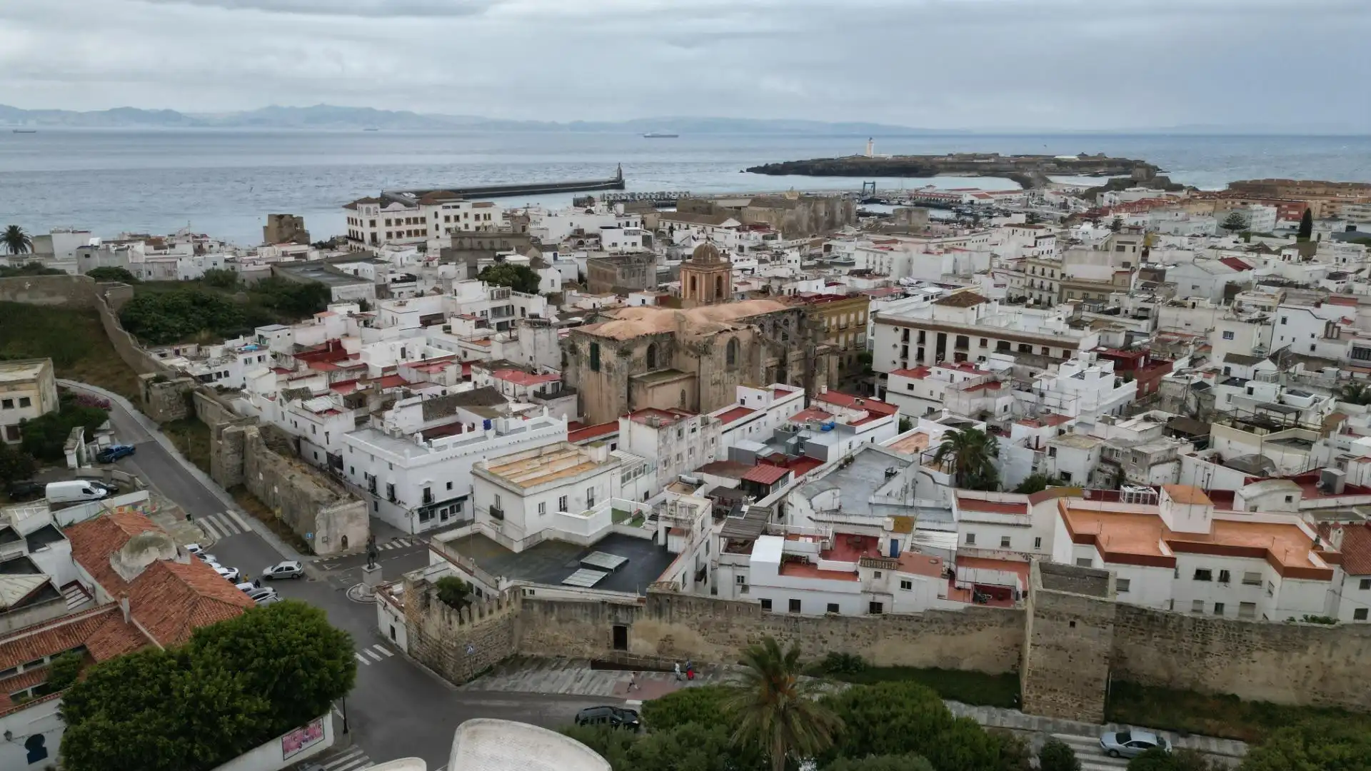 Exterior view of Houses for sale in Tarifa  with Terrace