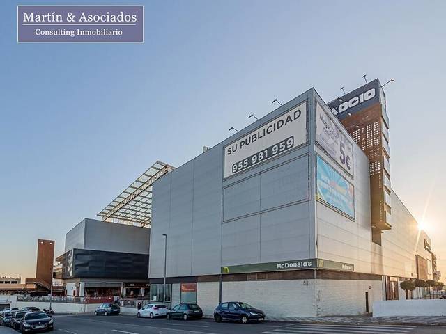 Local comercial en Venta en  ACEITUNILLO EL en Centro