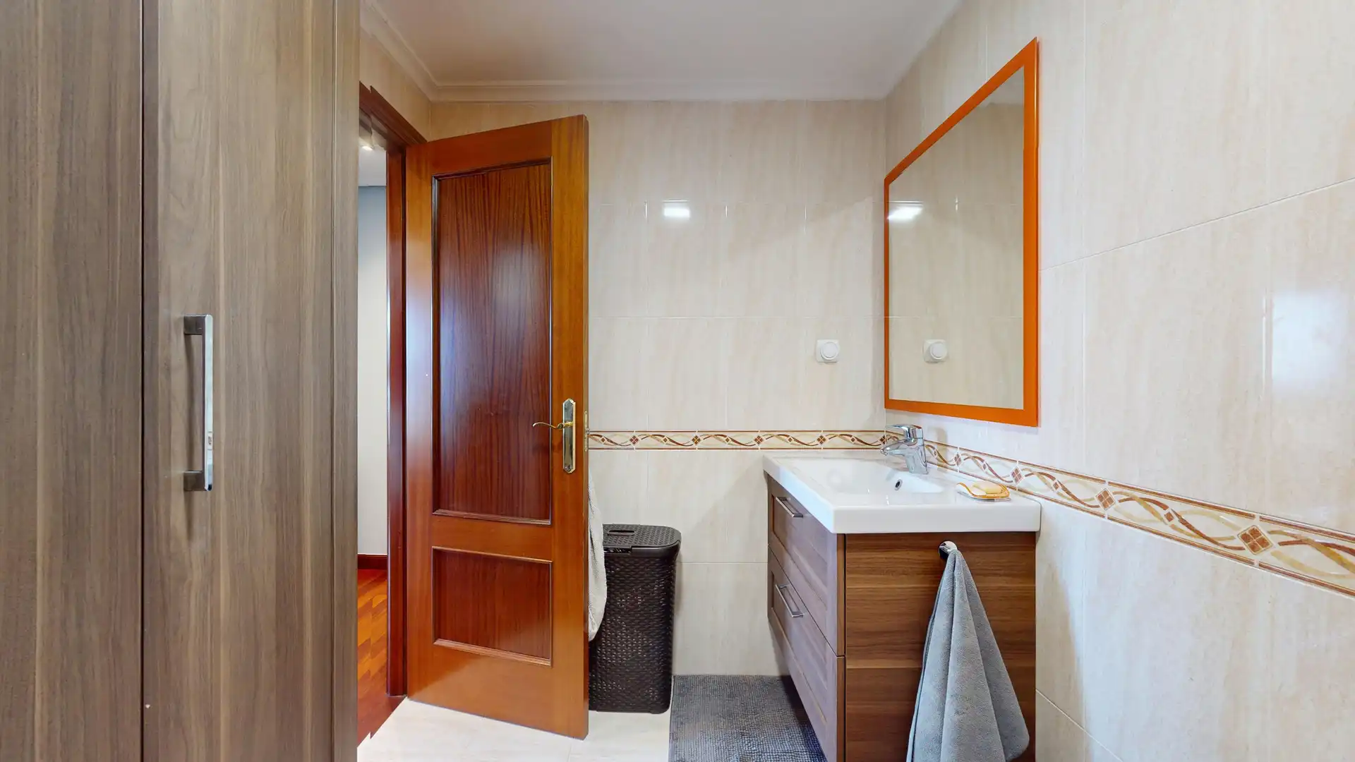 Casa a schiera con terrazza in vendita a Barrio Islares, imagen 63