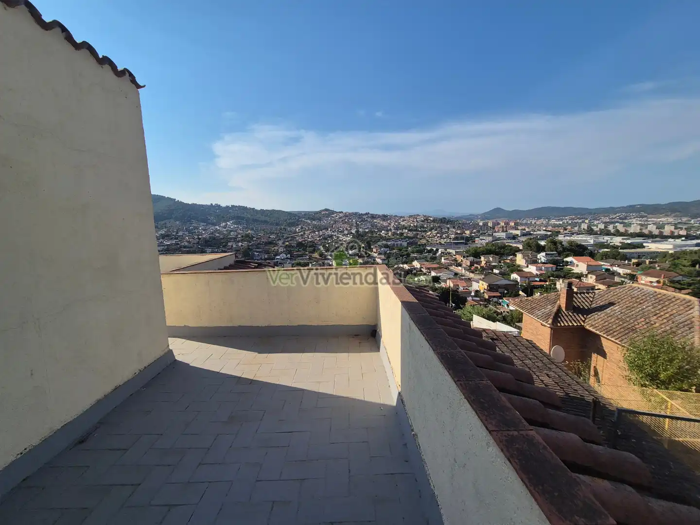 Terrassa de Casa o xalet en venda en Sant Vicenç Dels Horts amb Aire condicionat, Calefacció i Jardí privat
