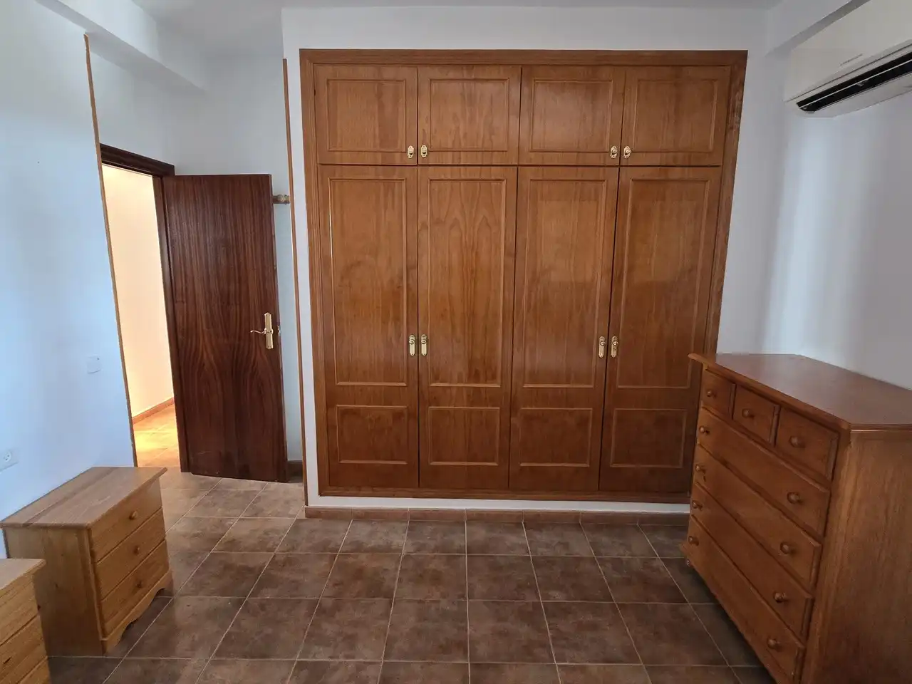 Habitación de Casa o chalet en venta en Periana con Aire acondicionado, Terraza y Piscina