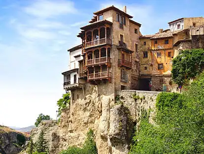 Vista exterior de Local de alquiler en Cuenca con Terraza y Amueblado