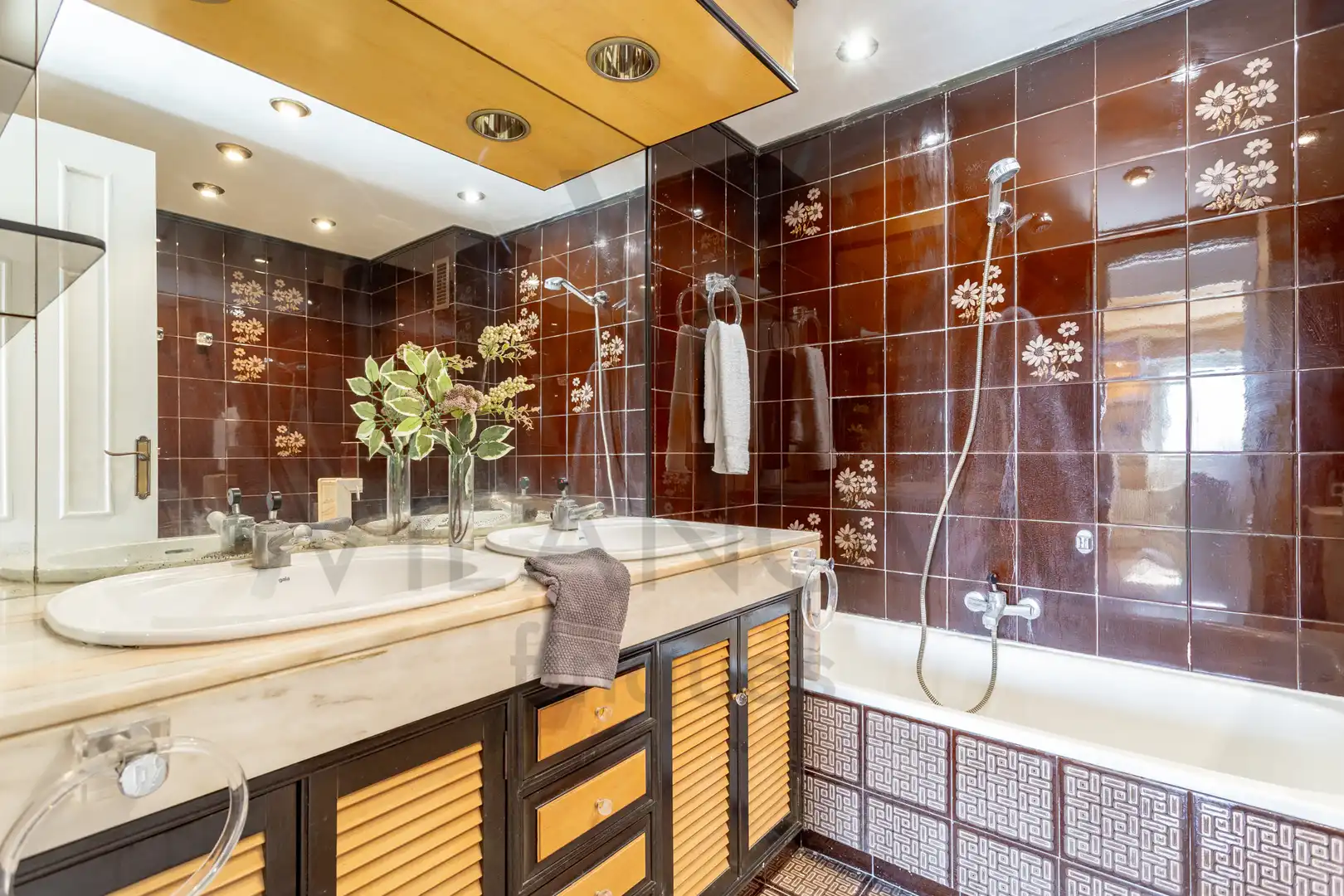 Baño de Piso en venta en Reus con Calefacción, Terraza y Balcón