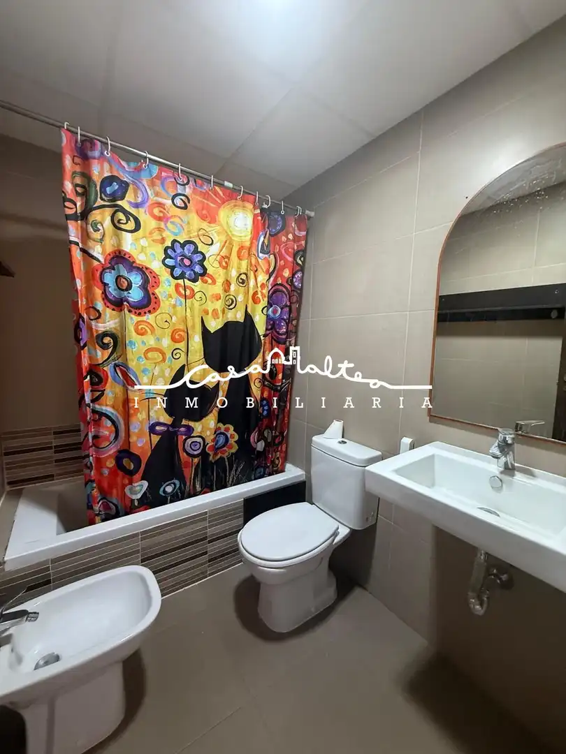 Baño de Piso en venta en La Nucia con Terraza, Amueblado y Balcón
