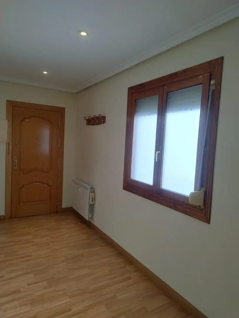 Habitación de Piso en venta en Ciudad Real con Calefacción, Terraza y Amueblado