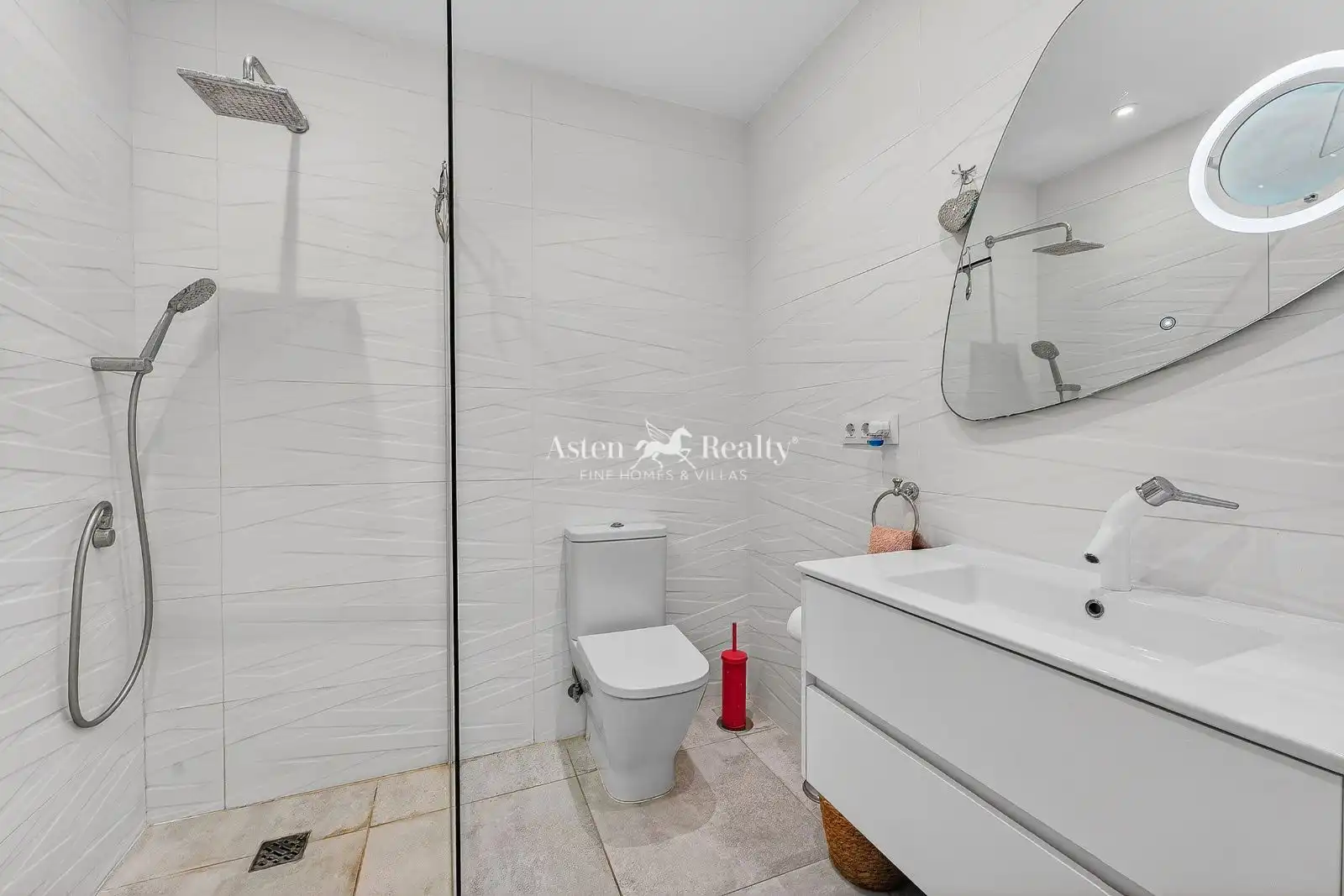 Baño de Ático en venta en Arona con Aire acondicionado, Terraza y Amueblado