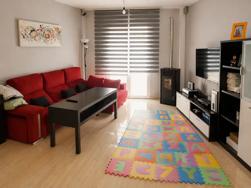 Sala d'estar de Pis en venda en Las Gabias amb Calefacció i Traster