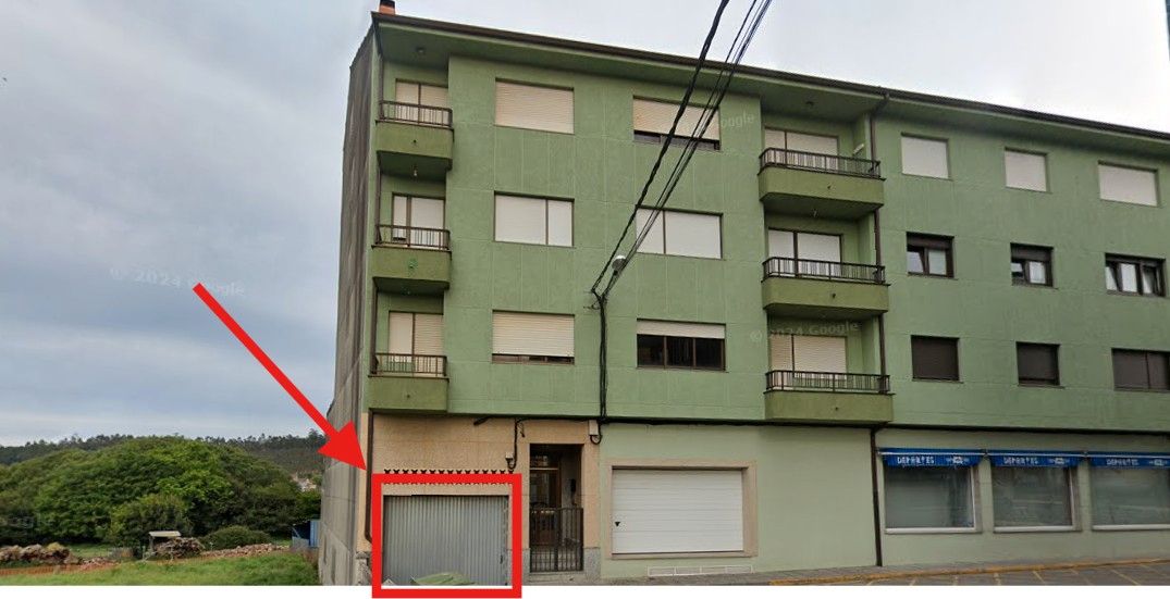 Exterior view of Garage for sale in Zas