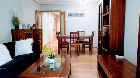 Foto 2 von Wohnung zur Miete in Deyanira, Rejas,  Madrid Capital