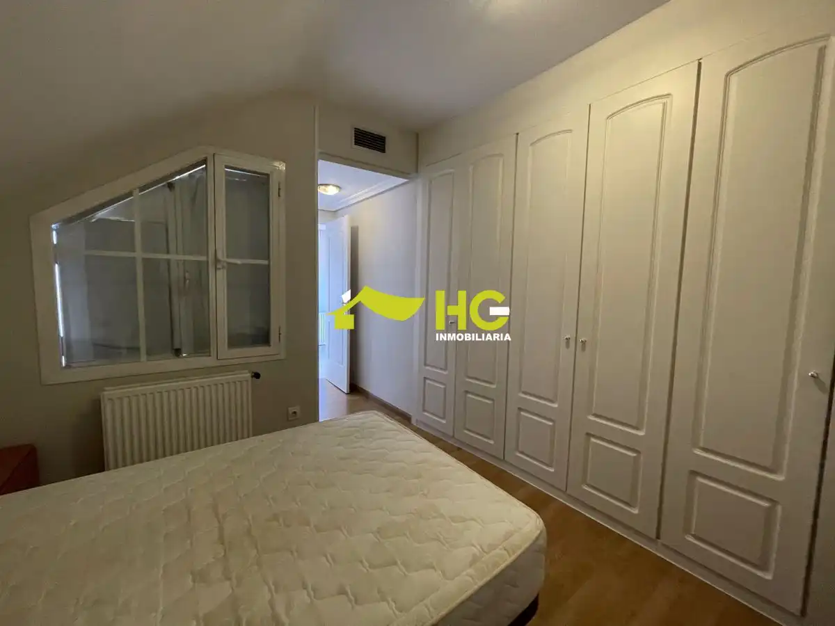 Bedroom of Flat for sale in Villaviciosa de Odón  with Air Conditioner, Heating and Terrace
