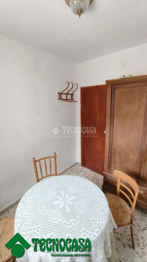 Schlafzimmer von Einfamilien-Reihenhaus zum Verkauf in La Puebla de Montalbán mit Heizung, Privatgarten und Terrasse