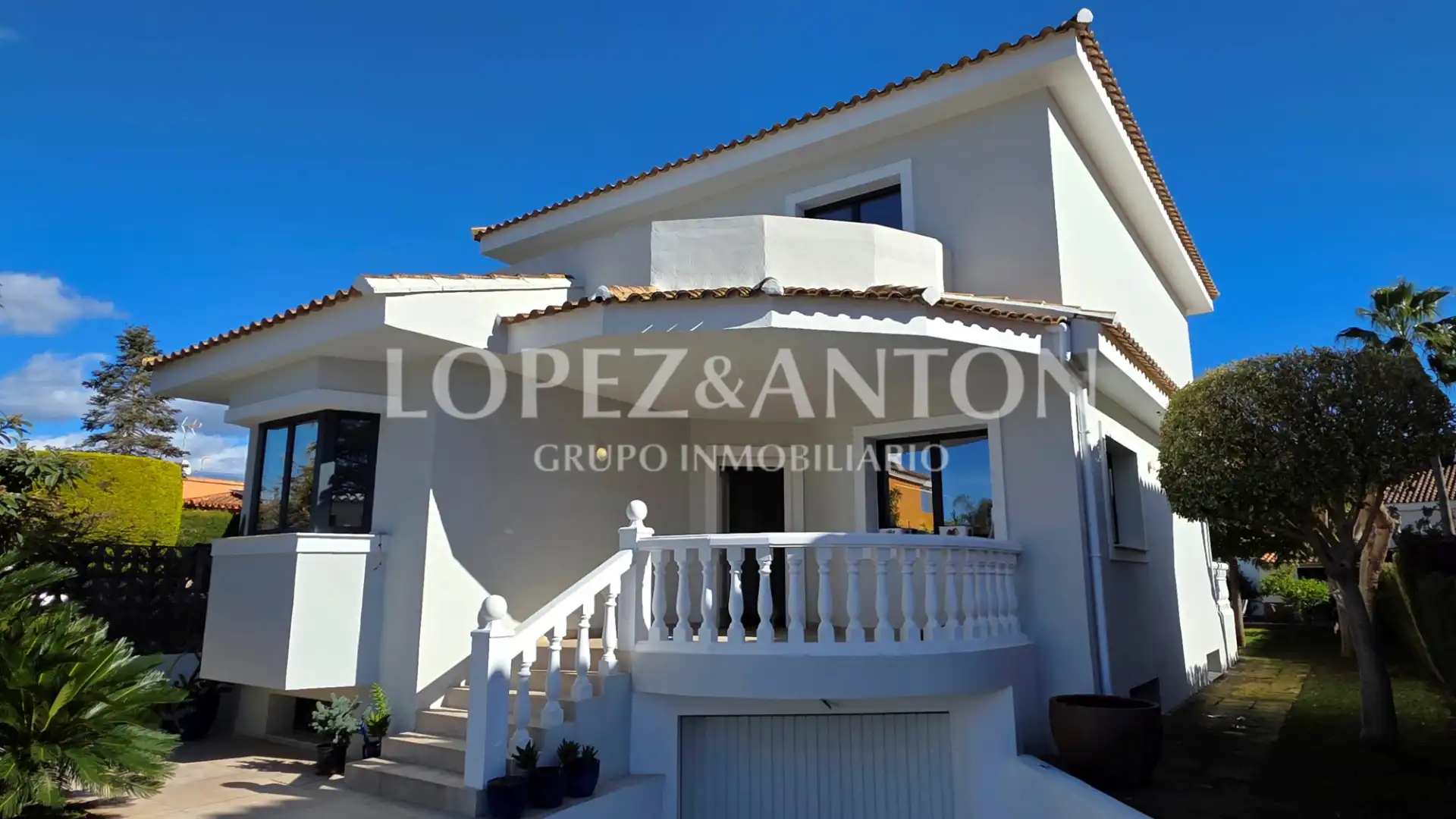 Exterior view of Houses for sale in L'Eliana  with Air Conditioner, Heating and Private garden