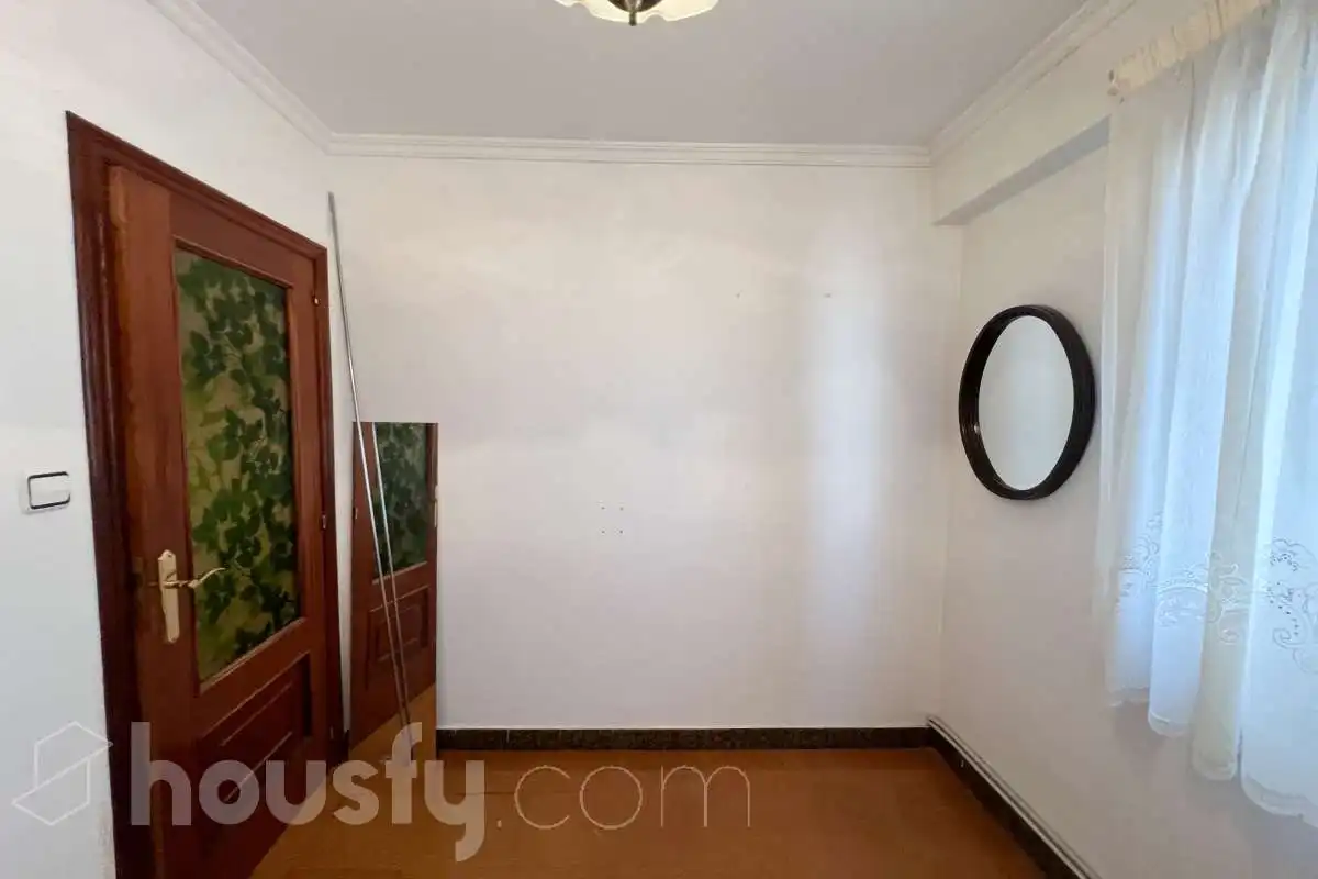 Habitación de Piso en venta en A Coruña Capital  con Calefacción