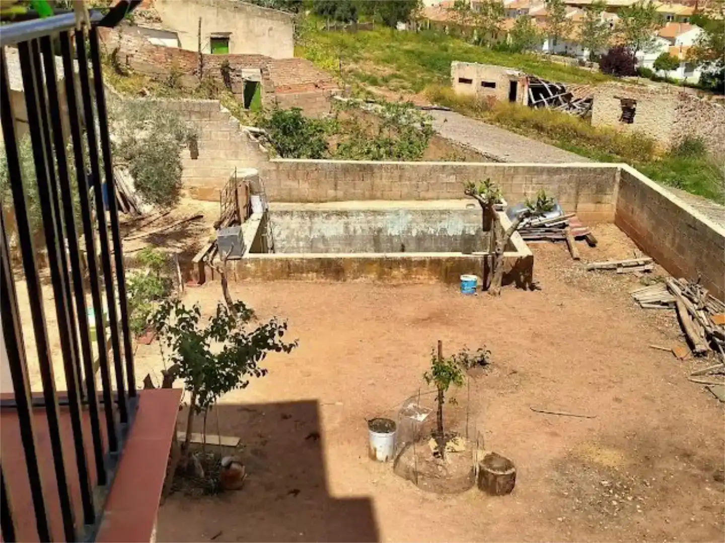 Piso en venta en Alcaraz con Piscina y Balcón